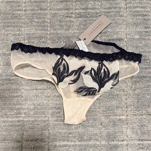 Intimissimi Navy and Cream Floral Lace Panty